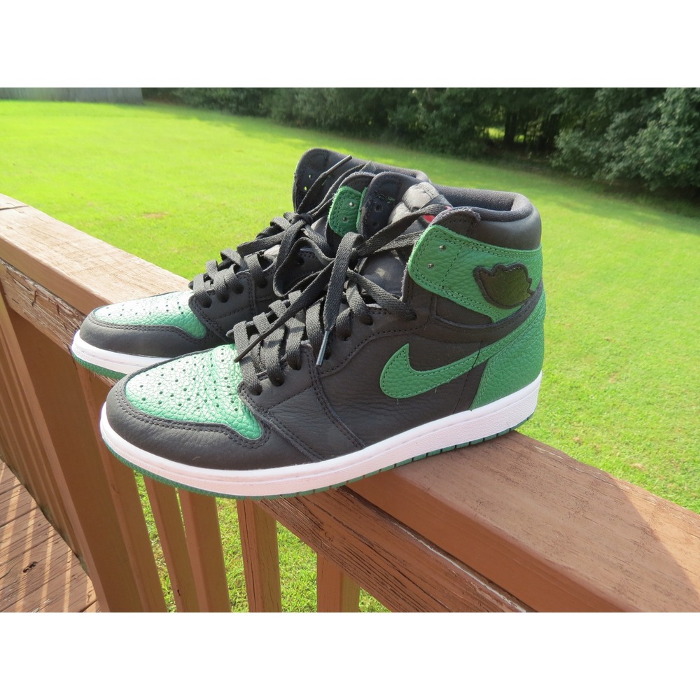 Jordan Air Jordan 1 Retro High OG Mens Green Pine Green Black White
